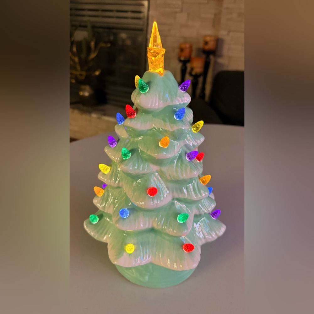 Mr. Christmas | Nostalgic Ceramic Light up Christmas Tree - Picture 12 of 14